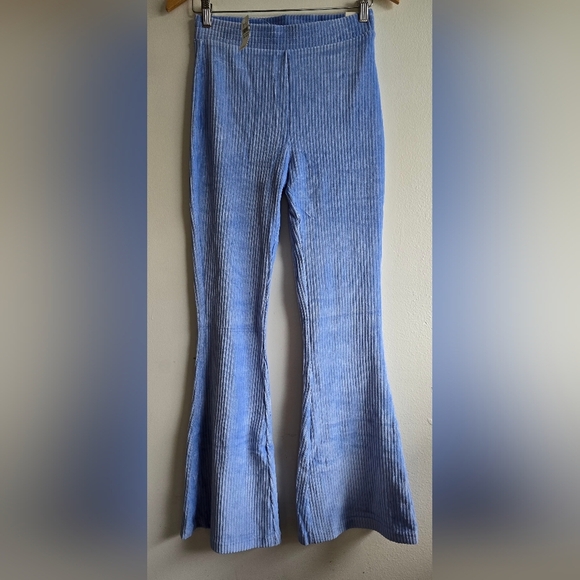 NWT! Aerie, Groove-On Velour High Waisted Flare Pants, Light Blue, Size Small - Picture 5 of 9